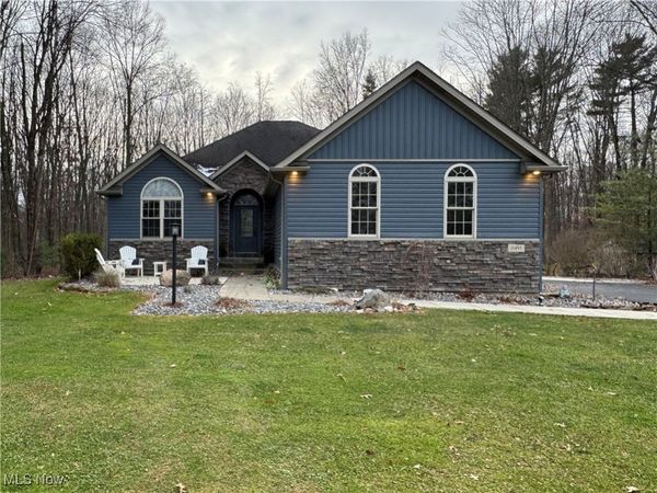 11495 Campfire Circle, Canfield, OH 44406