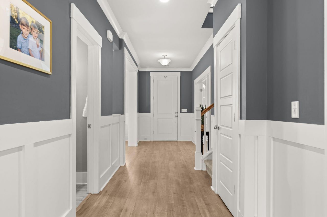 203 Bright Leaf Loop Photo 11