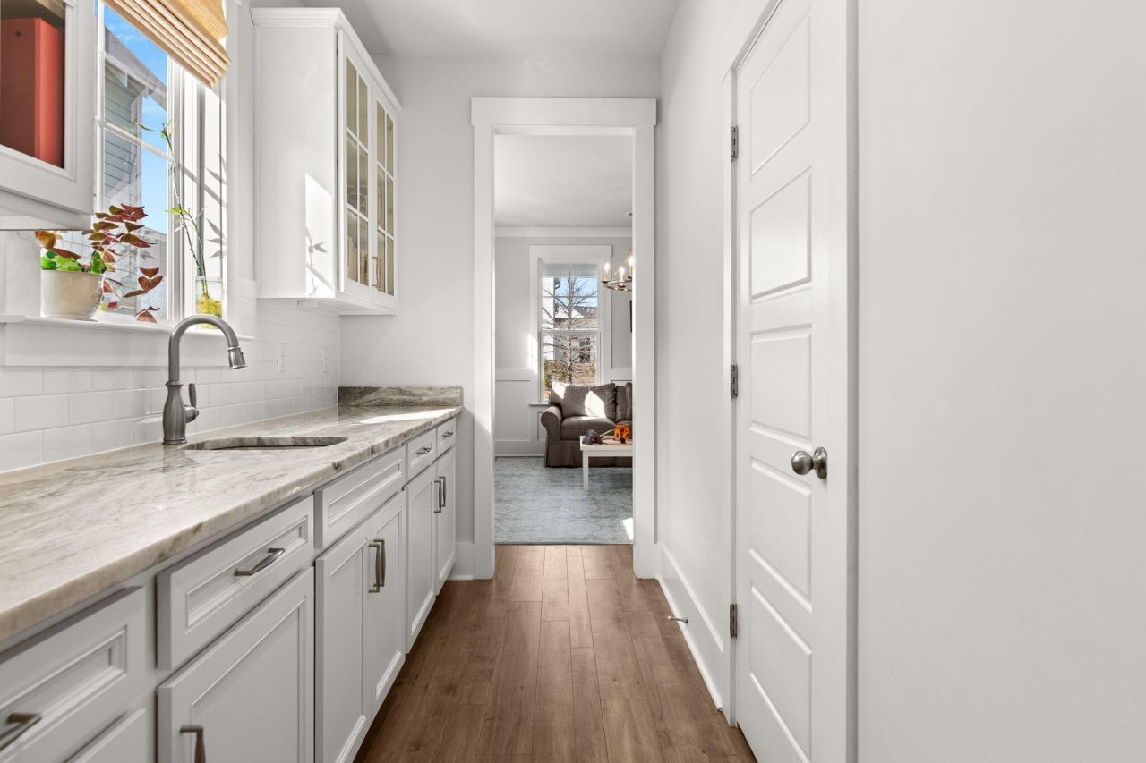 203 Bright Leaf Loop Photo 13