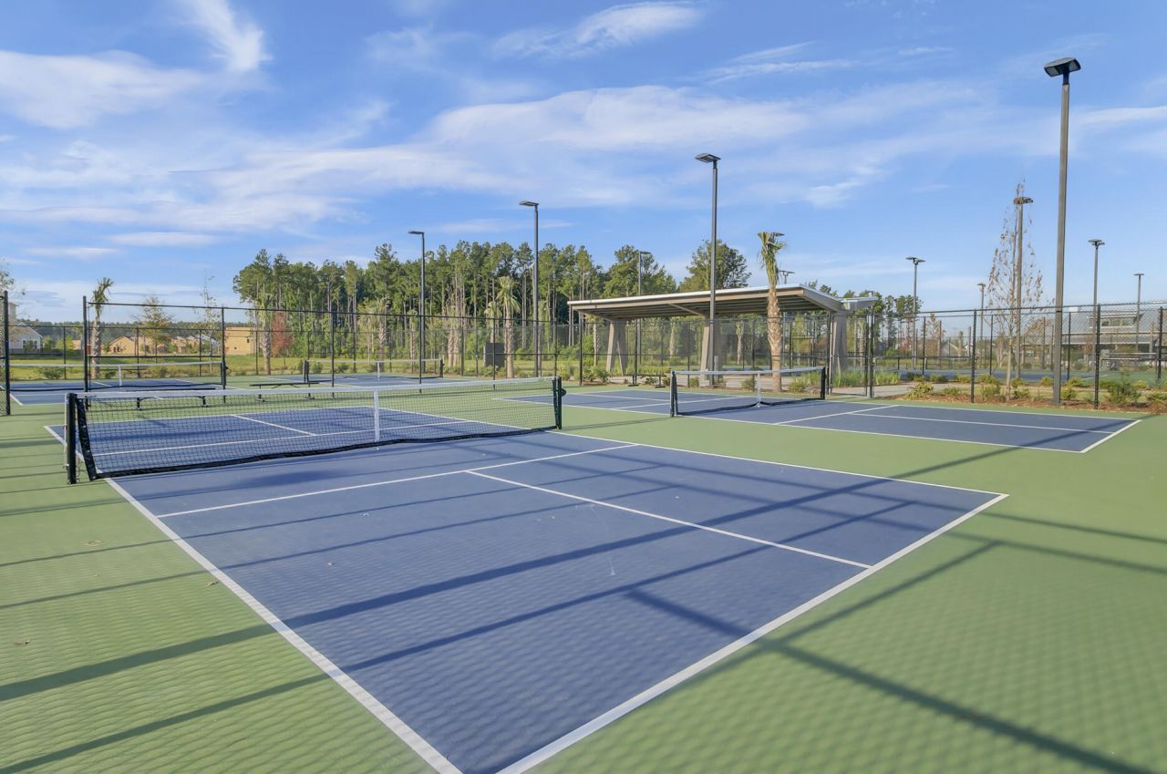 203 Bright Leaf Loop Photo 46