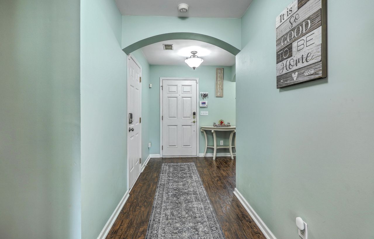 214 Goldfinch Lane Photo 4