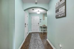 214 Goldfinch Lane photo 4