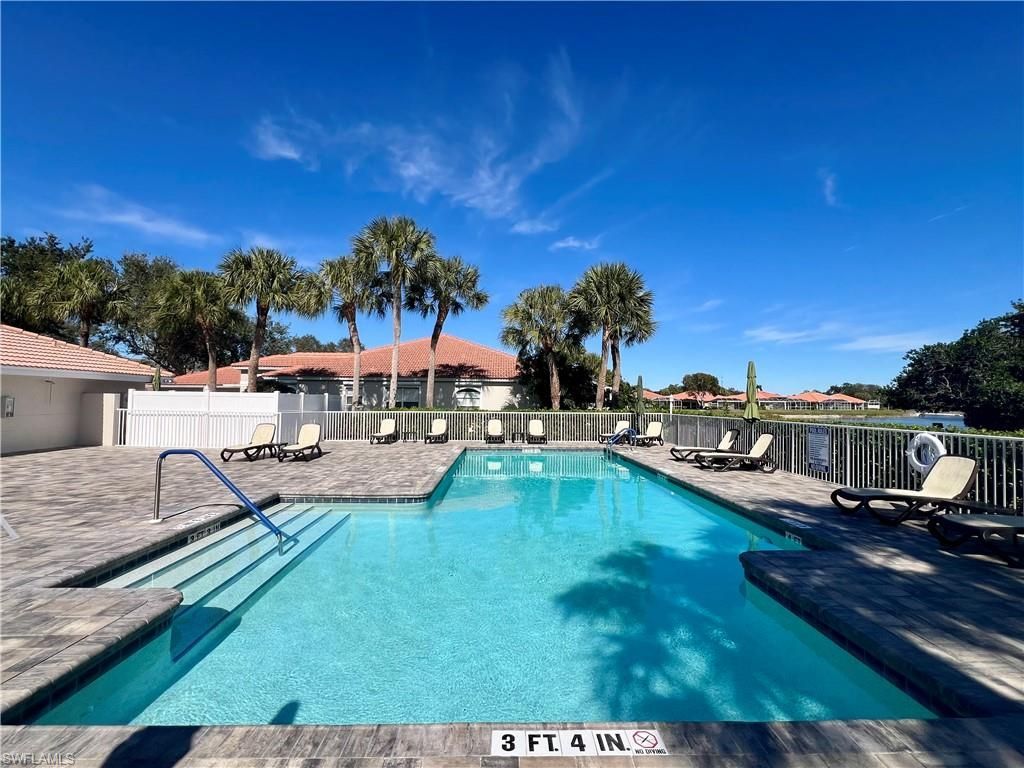 1945 Crestview Way, Unit 165, Naples, FL 34119 Photo