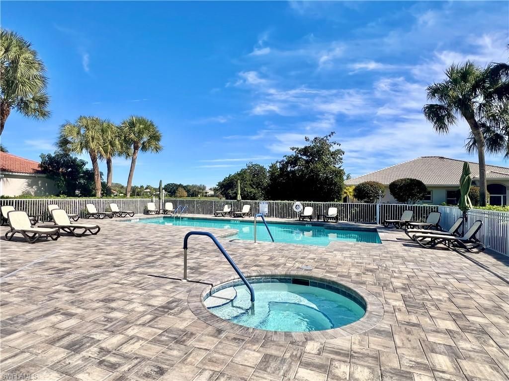 1945 Crestview Way, Unit 165, Naples, FL 34119 Photo