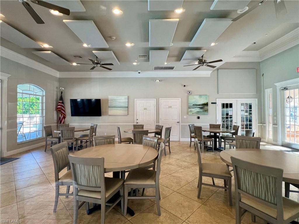 1945 Crestview Way, Unit 165, Naples, FL 34119 Photo