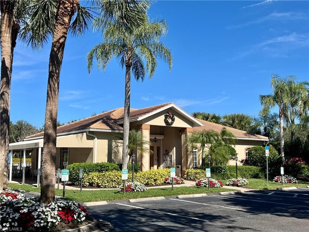1945 Crestview Way, Unit 165, Naples, FL 34119 Photo