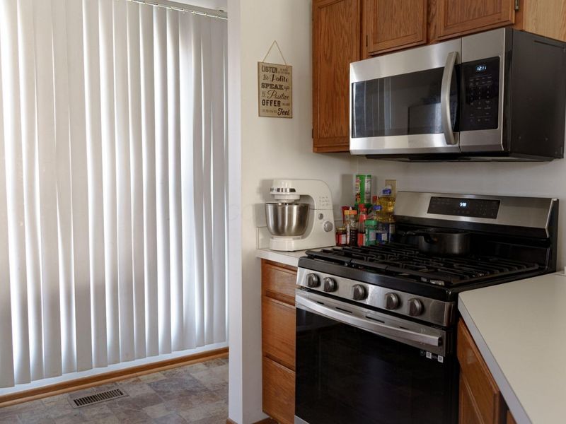 6927 Woody Court, Canal Winchester, OH 43110 Photo 10