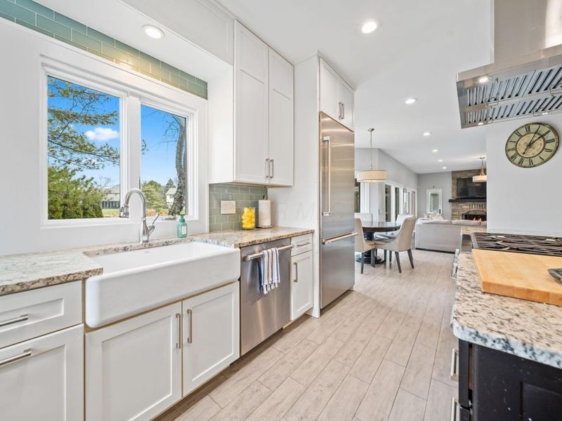 5877 Tarton Circle S, Dublin, OH 43017 Photo 11