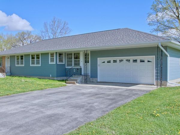 124 Cedar Street SE, Mazeppa, MN 55956