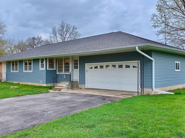 124 Cedar Street SE, Mazeppa, MN 55956