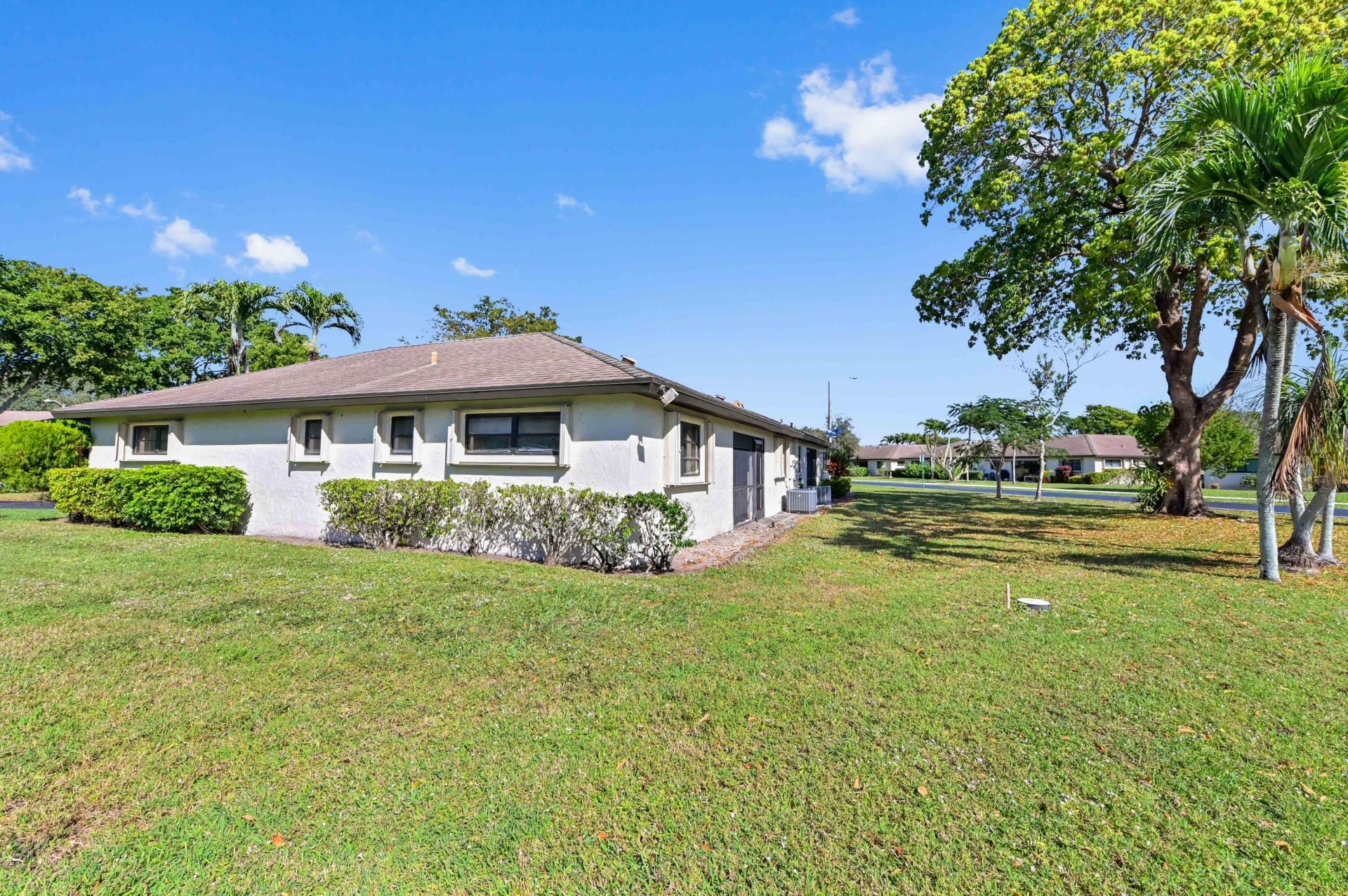 10135 Eaglewood Terrace, Unit B, Boynton Beach, FL 33436 Photo