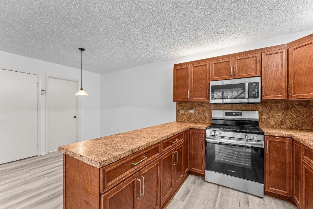 108 1st Terrace, Palm Beach Gardens, FL 33418 Photo