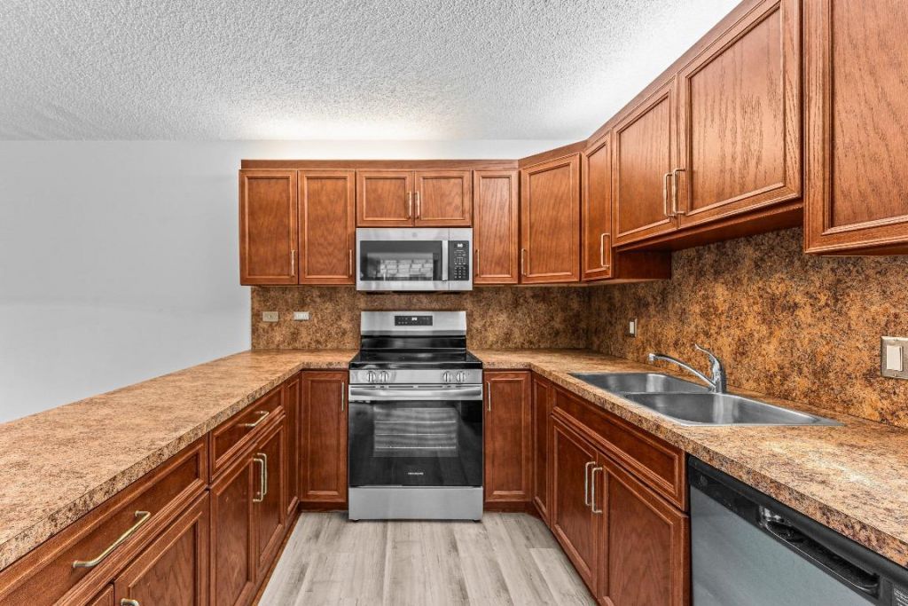 108 1st Terrace, Palm Beach Gardens, FL 33418 Photo