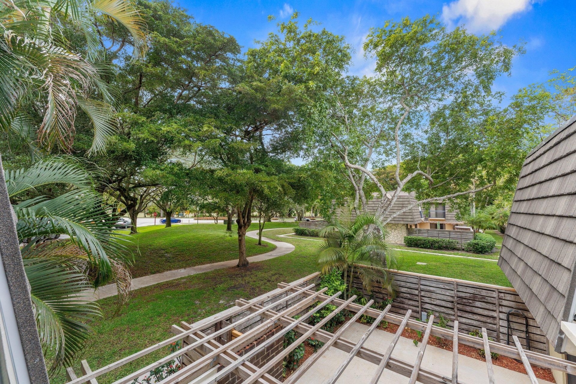 108 1st Terrace, Palm Beach Gardens, FL 33418 Photo