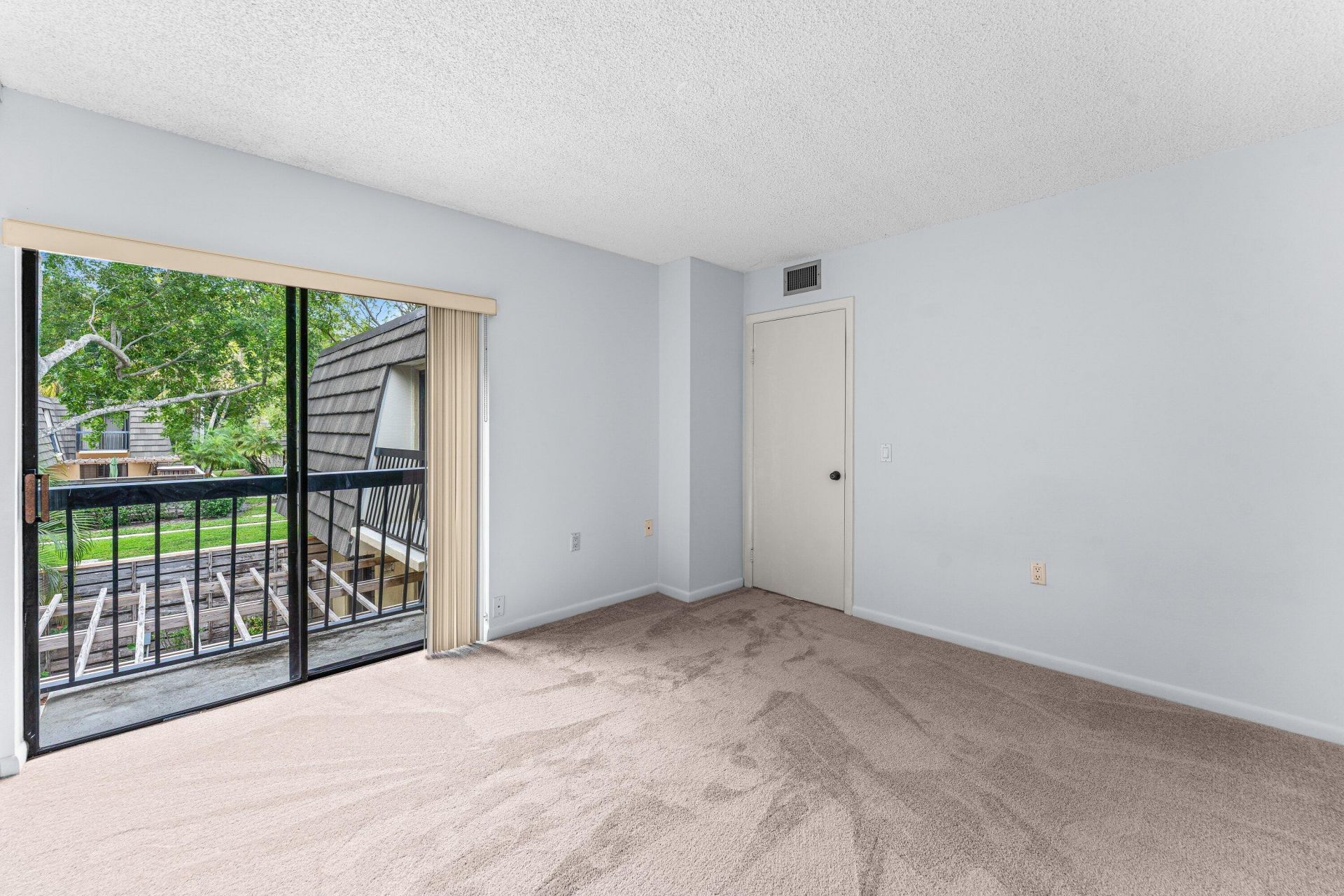 108 1st Terrace, Palm Beach Gardens, FL 33418 Photo