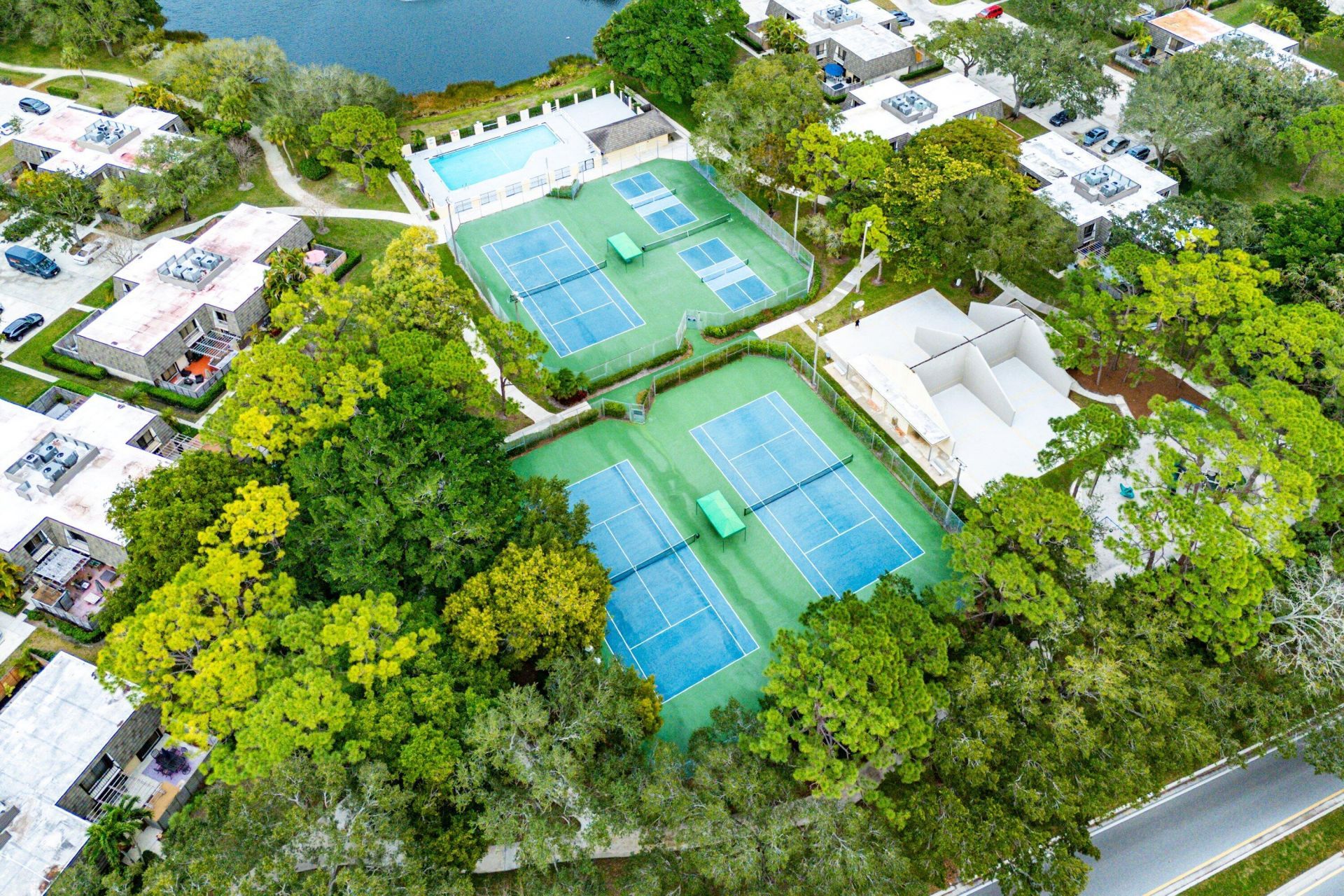 108 1st Terrace, Palm Beach Gardens, FL 33418 Photo