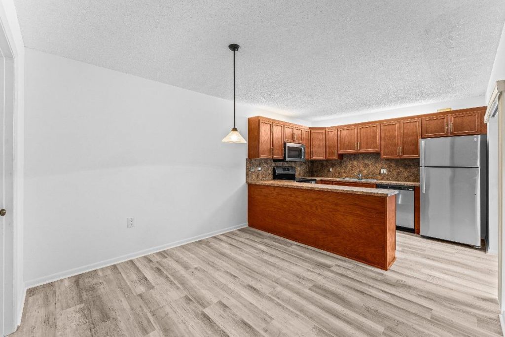 108 1st Terrace, Palm Beach Gardens, FL 33418 Photo