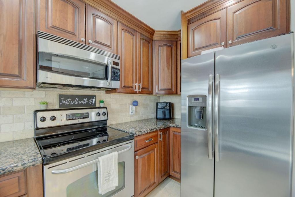 1666 NW 106th Terrace, Coral Springs, FL 33071 Photo