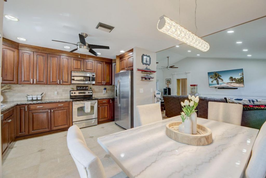 1666 NW 106th Terrace, Coral Springs, FL 33071 Photo