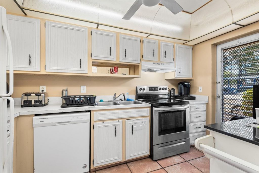 4500 N Federal Highway, Unit 156, Lighthouse Point, FL 33064 Photo