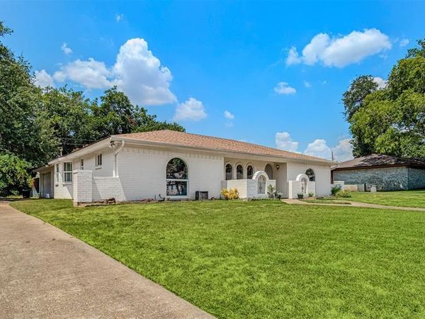 3605 Spring Valley Drive, Bedford, TX 76021