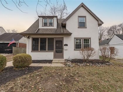 560 Irving Avenue Oakwood, OH 45409