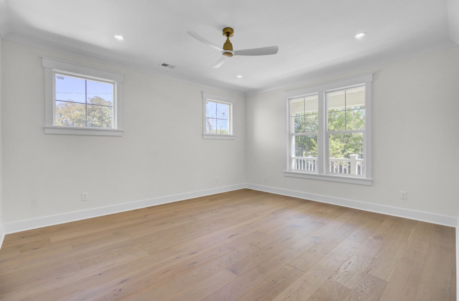 127 Rose Lane Photo 11