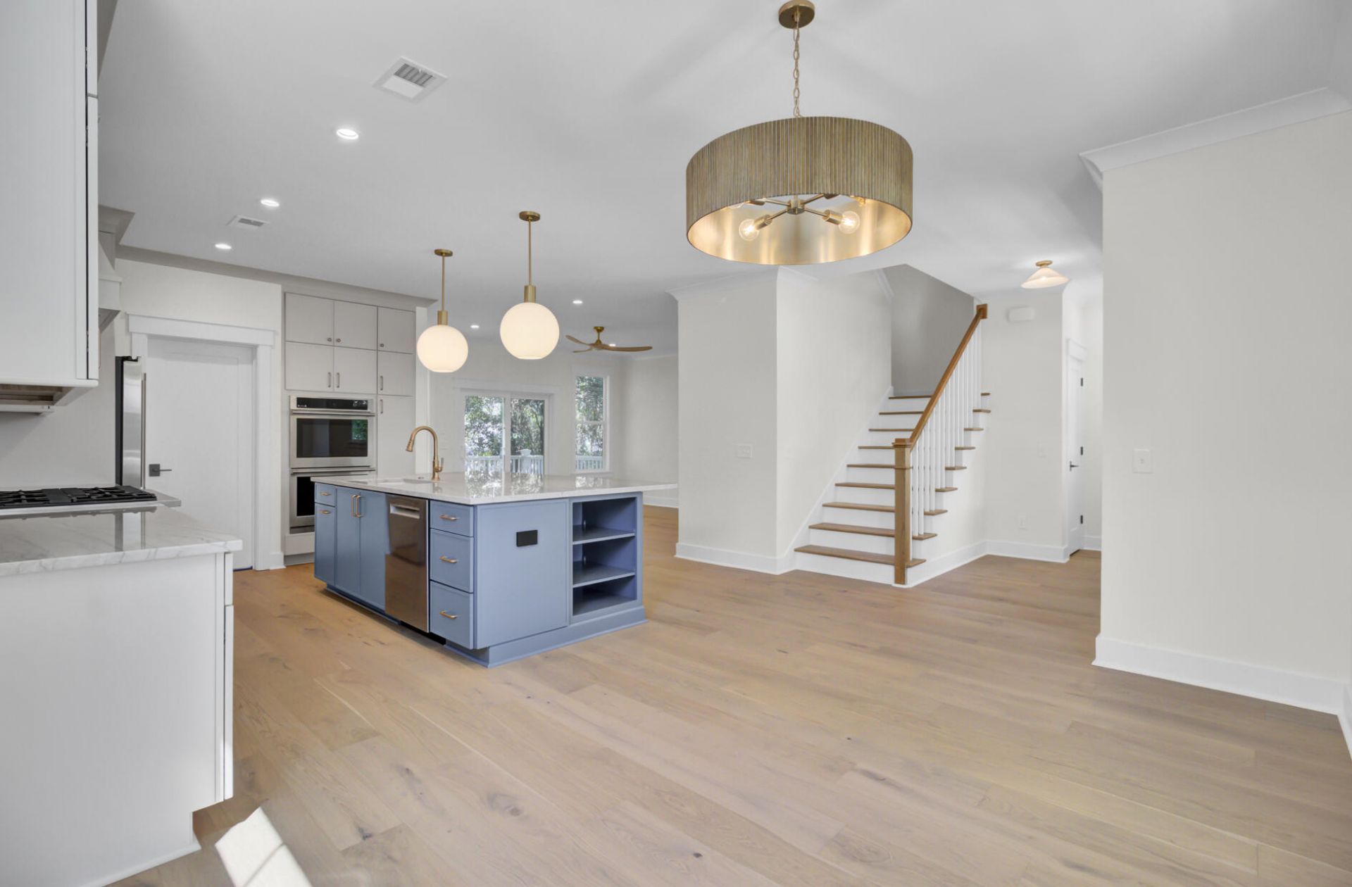 127 Rose Lane Photo 7