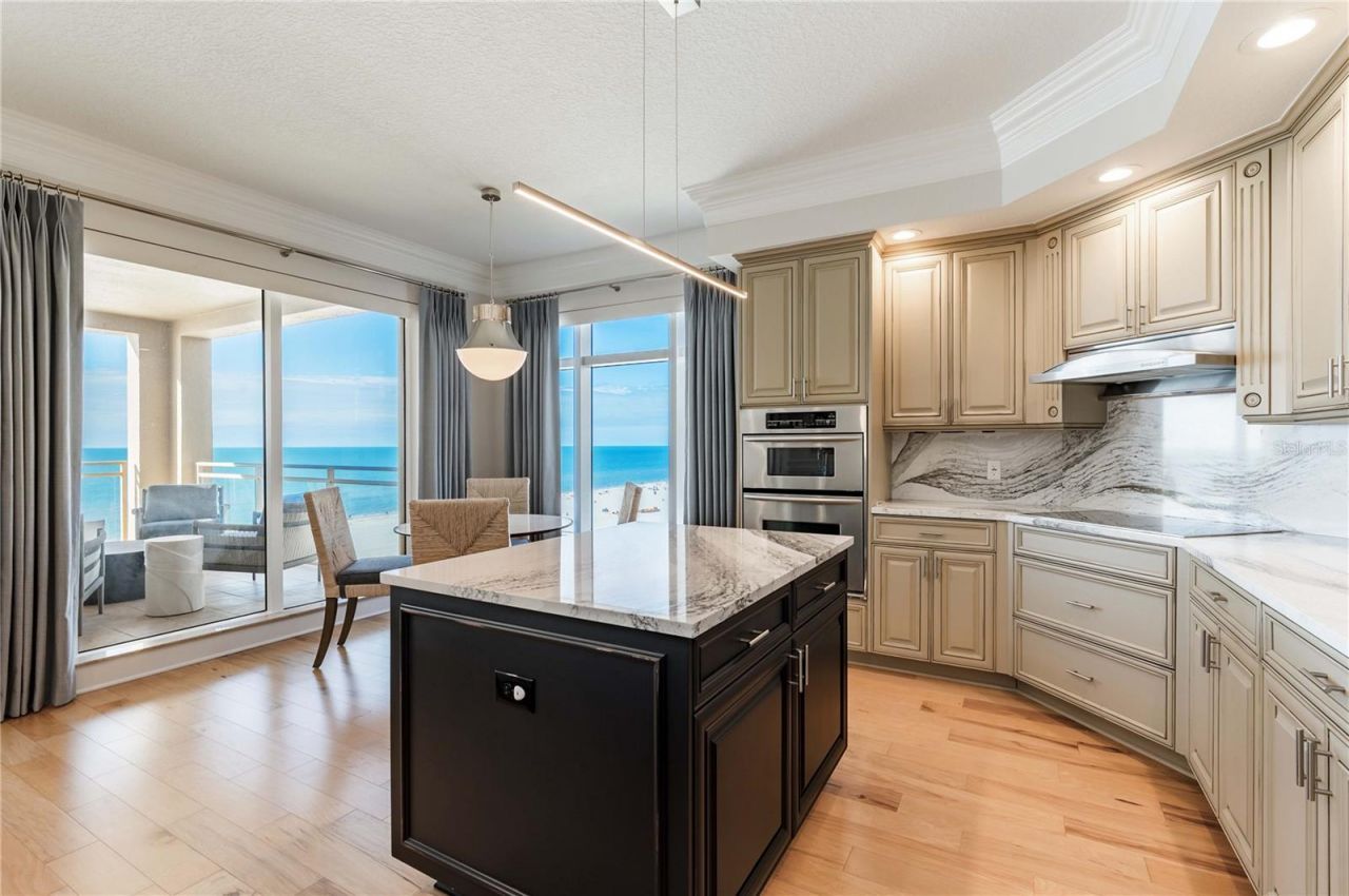 11 Baymont Street, Unit 702, Clearwater Beach, FL 33767 Photo