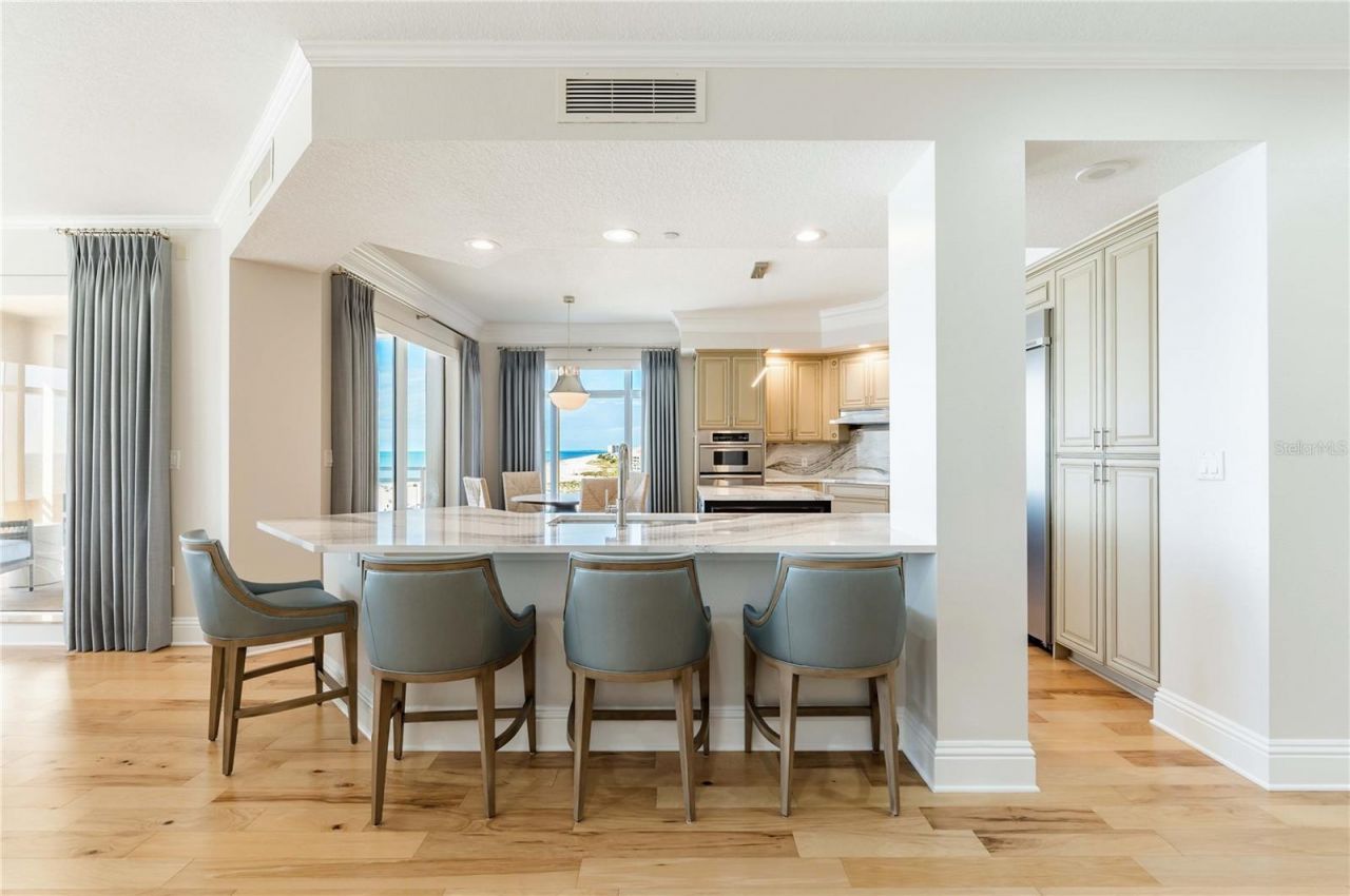 11 Baymont Street, Unit 702, Clearwater Beach, FL 33767 Photo