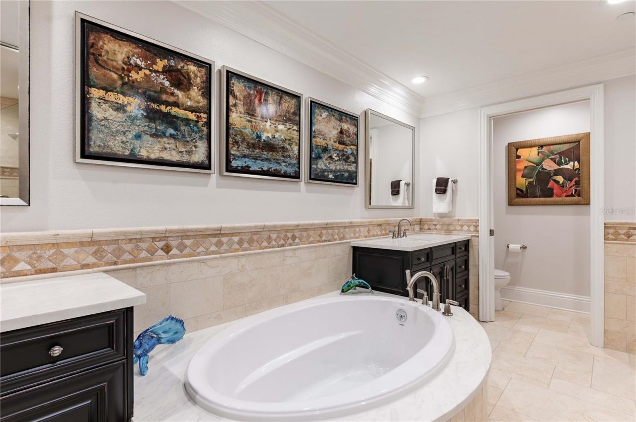 11 Baymont Street, Unit 702, Clearwater Beach, FL 33767 Photo