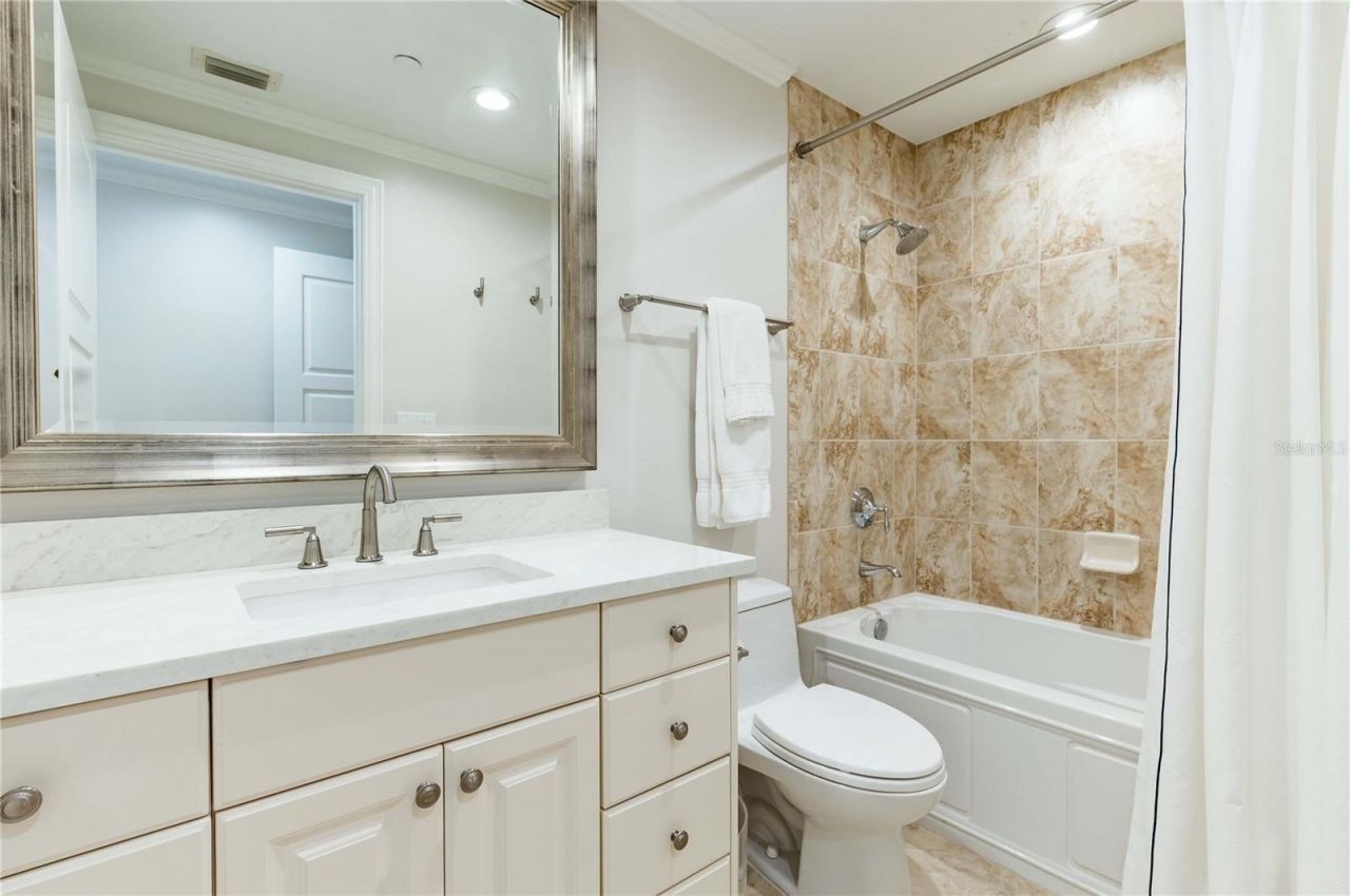 11 Baymont Street, Unit 702, Clearwater Beach, FL 33767 Photo