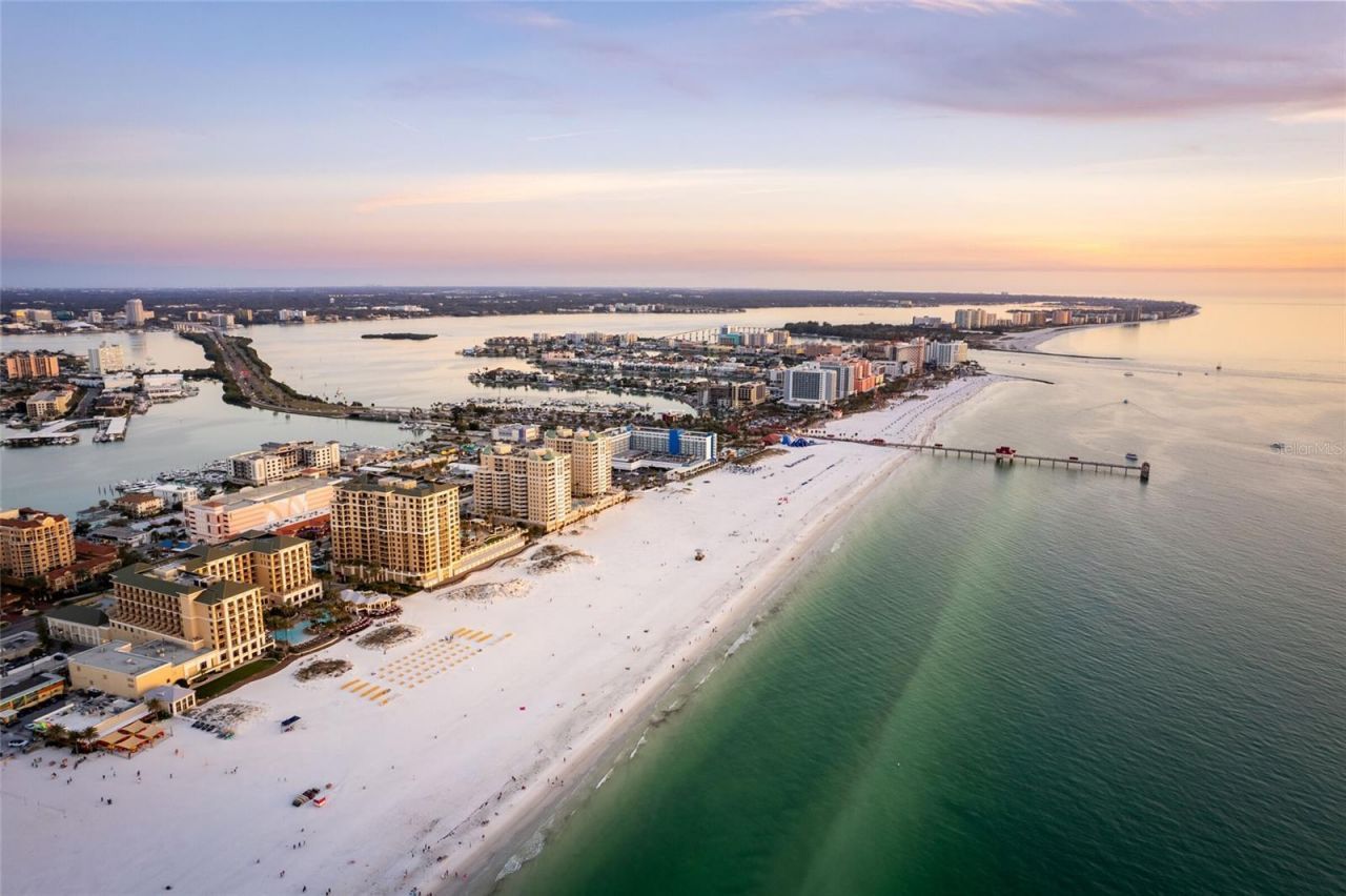 11 Baymont Street, Unit 702, Clearwater Beach, FL 33767 Photo