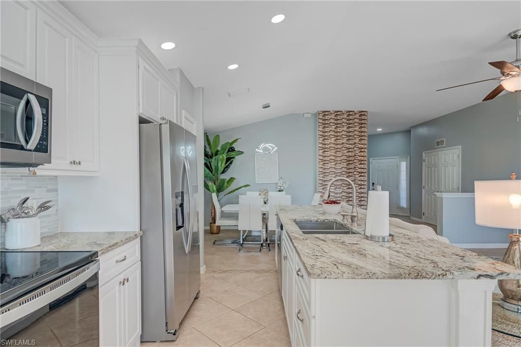 2498 Greendale Pl, Cape Coral, FL 33991 Photo