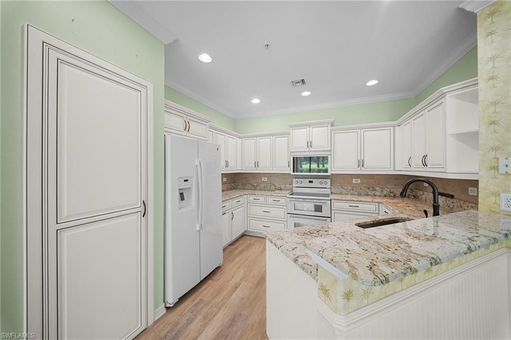 8545 Danbury Blvd, Unit 102, Naples, FL 34120 Photo