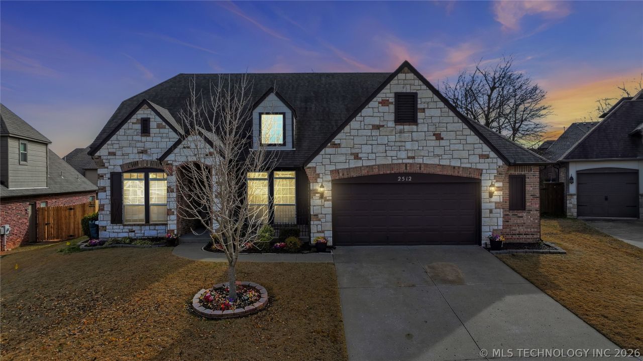 2512 E 138th Court S, Bixby, OK 74008 Main Photo