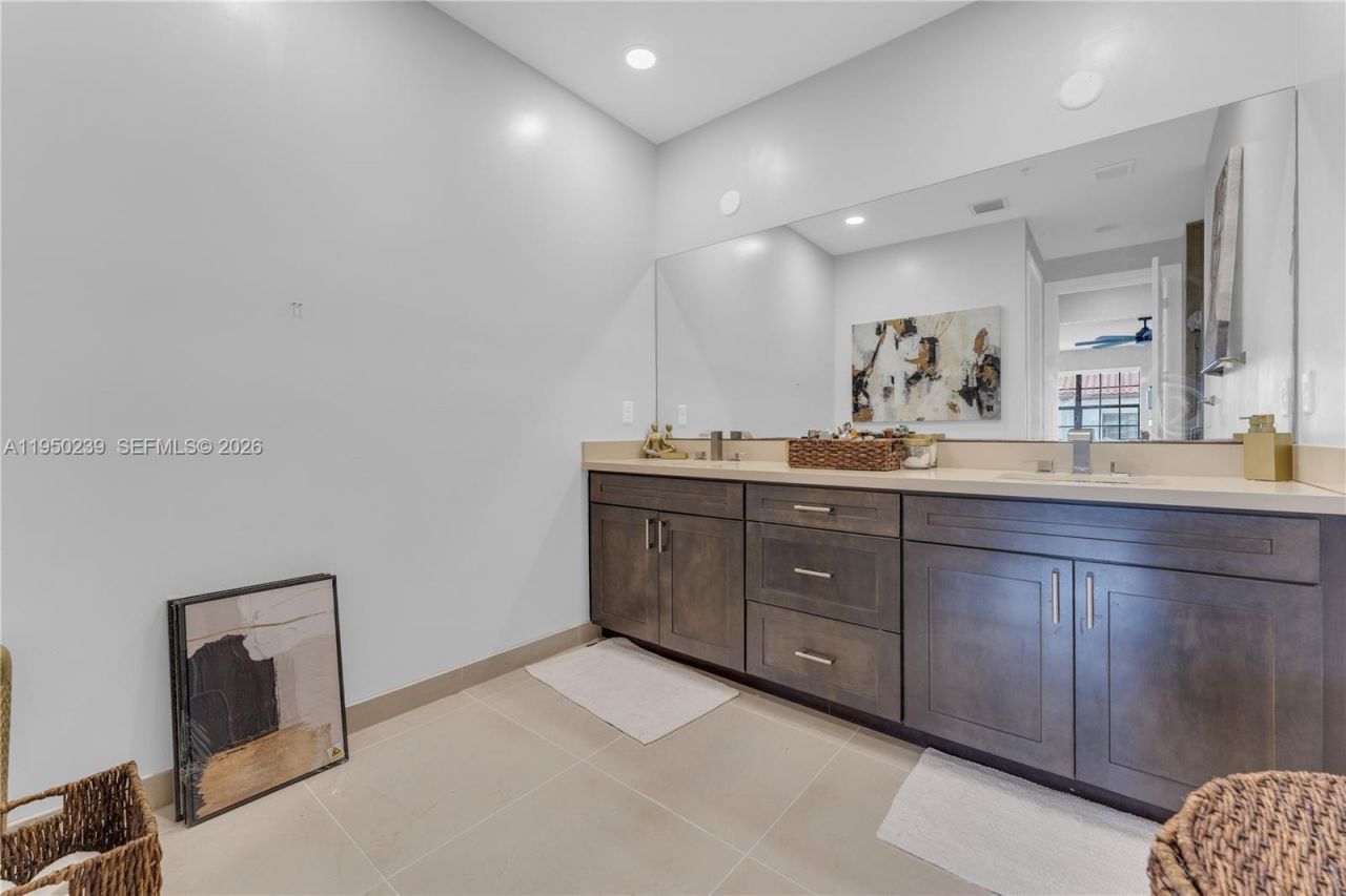 11537 SW 13th Ct, Pembroke Pines, FL 33025 Photo