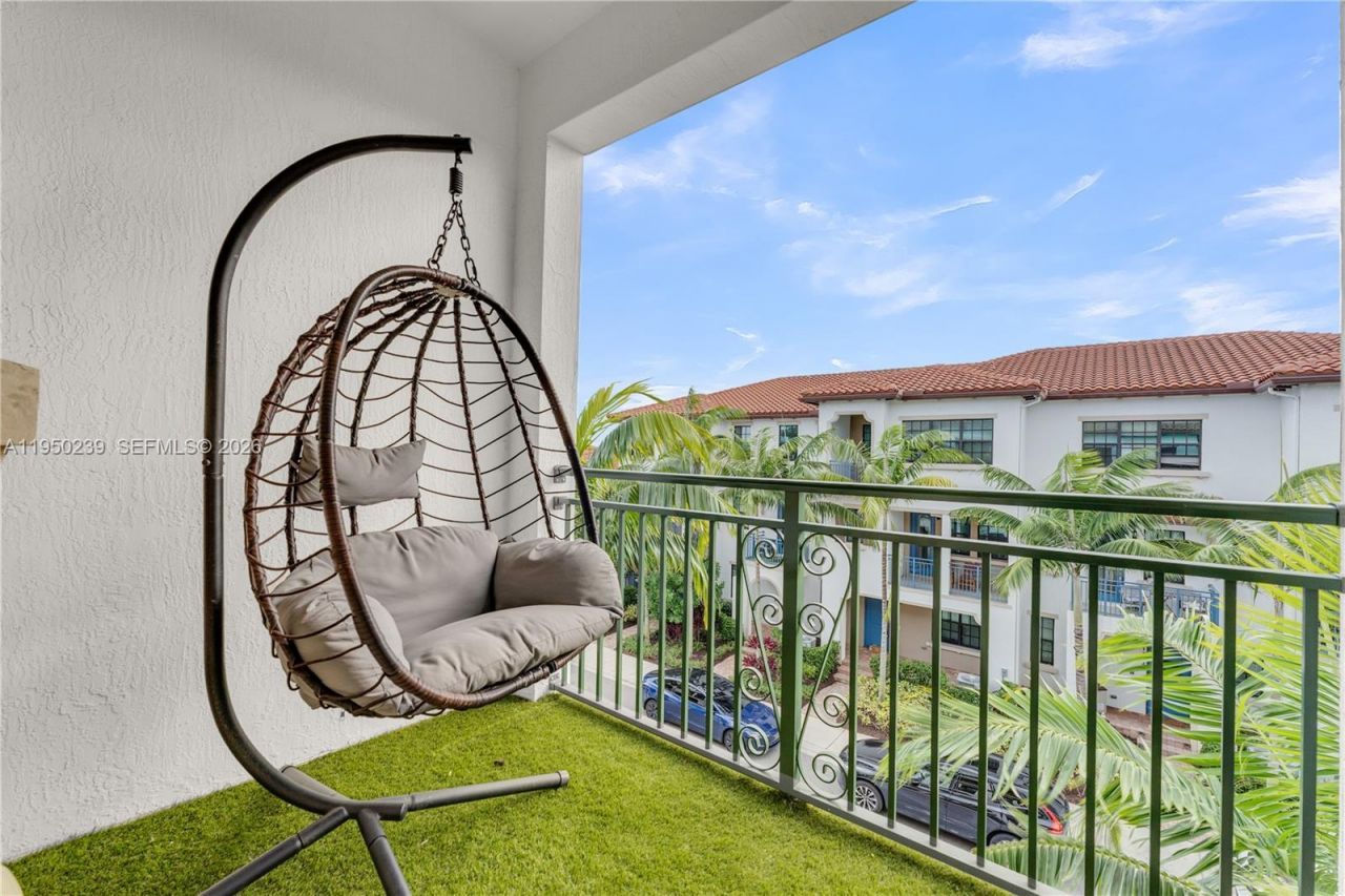 11537 SW 13th Ct, Pembroke Pines, FL 33025 Photo