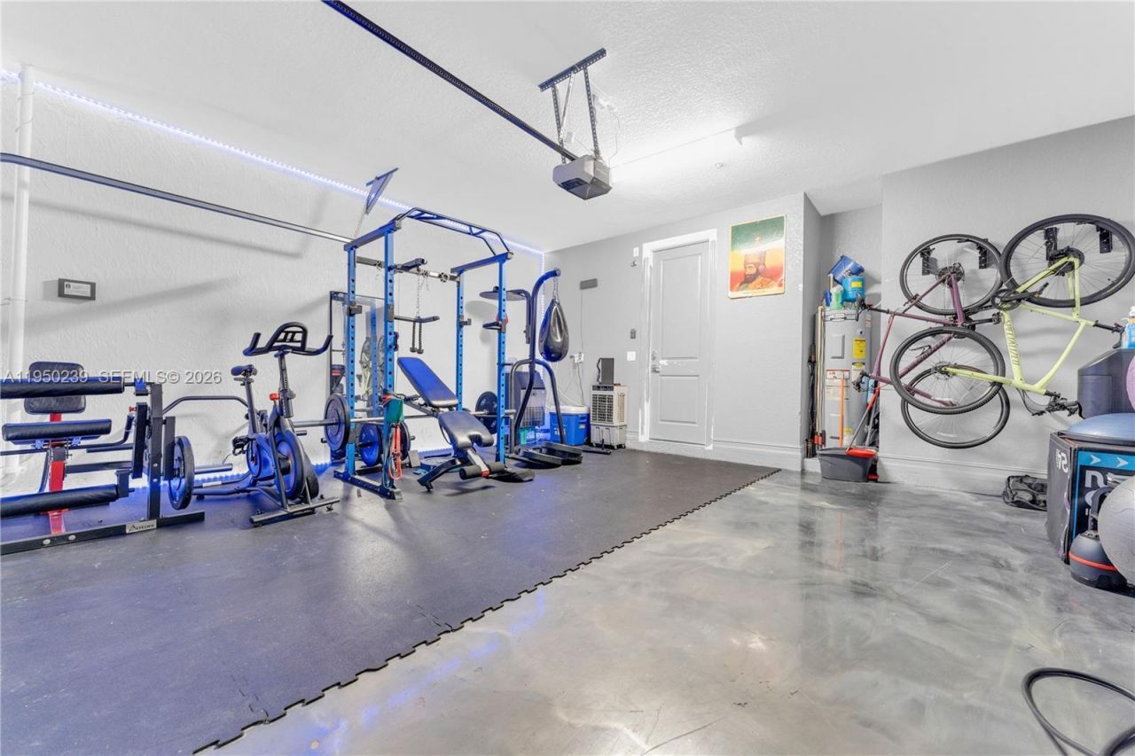 11537 SW 13th Ct, Pembroke Pines, FL 33025 Photo