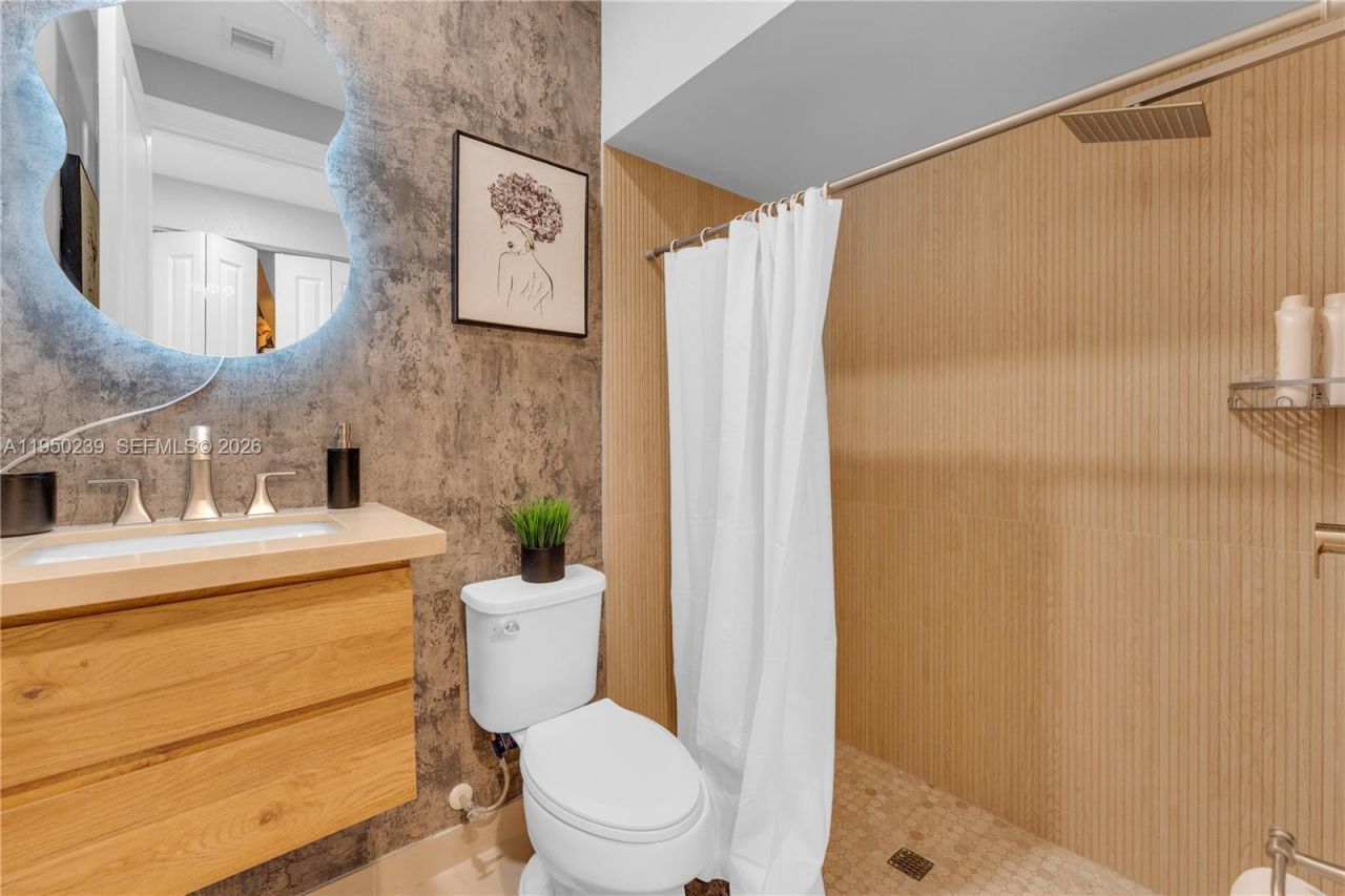 11537 SW 13th Ct, Pembroke Pines, FL 33025 Photo