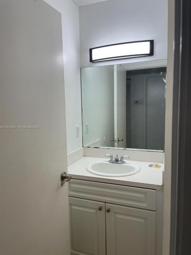 1235 SW 46th Ave, Unit 711, Pompano Beach, FL 33069 Photo