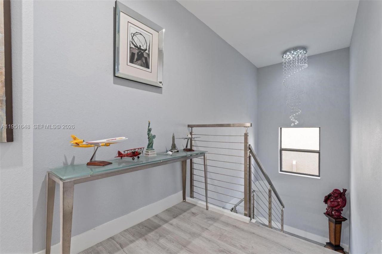 3521 W 92nd Pl, Hialeah, FL 33018 Photo