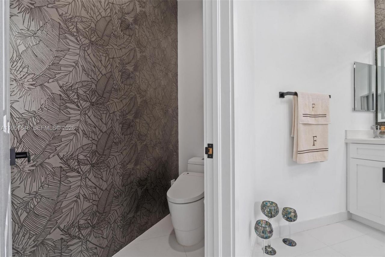 3521 W 92nd Pl, Hialeah, FL 33018 Photo