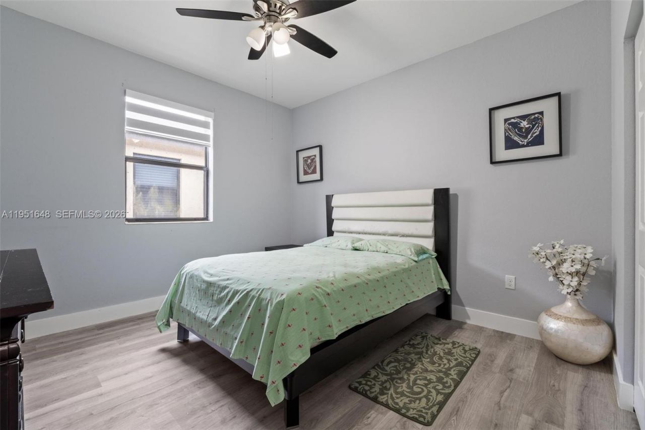 3521 W 92nd Pl, Hialeah, FL 33018 Photo