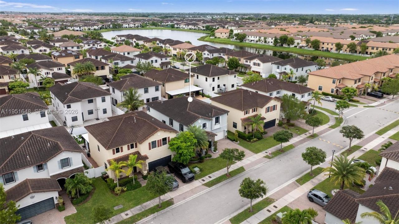 3521 W 92nd Pl, Hialeah, FL 33018 Photo