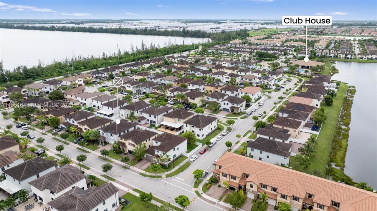 3521 W 92nd Pl, Hialeah, FL 33018 Photo