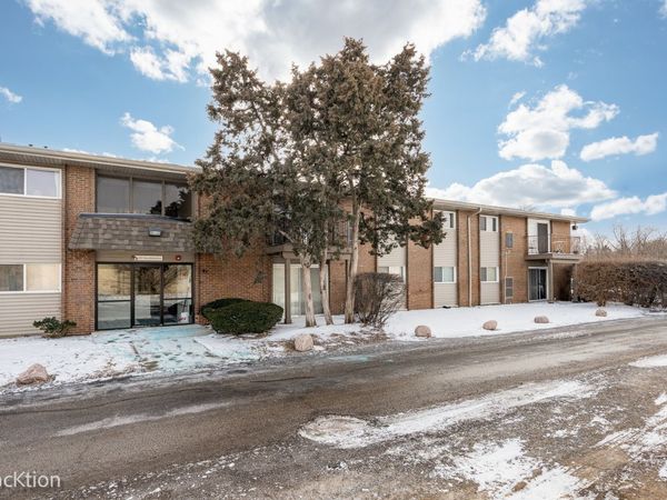 2301 BEAU MONDE Boulevard, Unit 106, Lisle, IL 60532