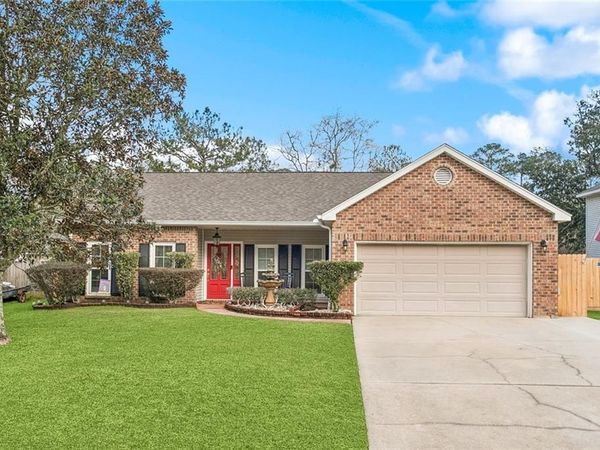 67062 LOCKE Street, Mandeville, LA 70471