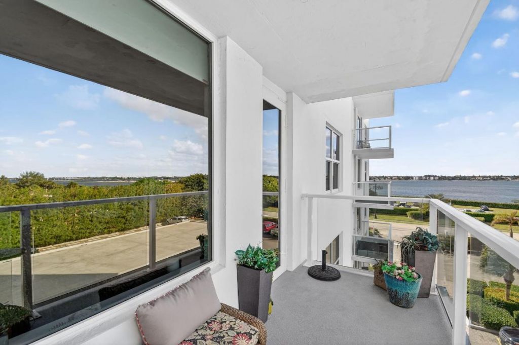 3450 S Ocean Boulevard, Unit 324, Palm Beach, FL 33480 Photo