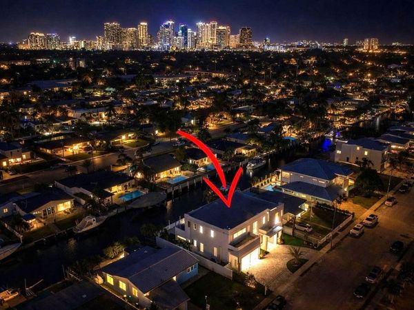 1205 Avocado Isle, Fort Lauderdale, FL 33315